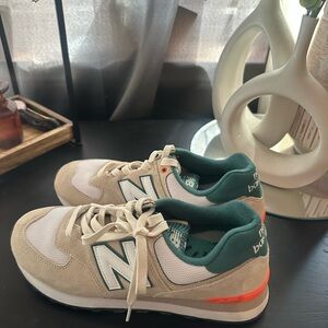 New Balance Beige and Green Sneakers